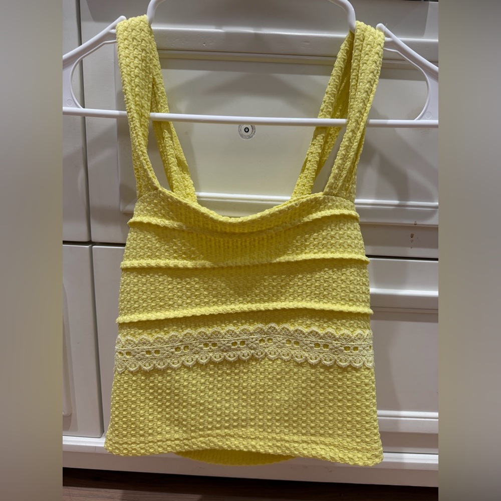 Yellow Lace-Trim Knit Tank Top